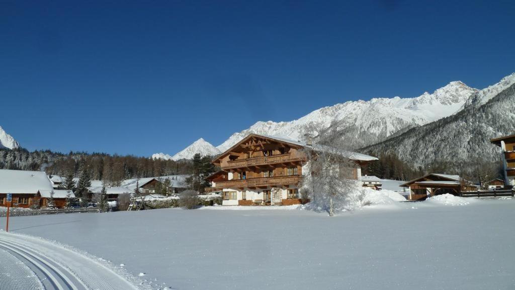 Haus Witting Apartamento Leutasch Exterior foto